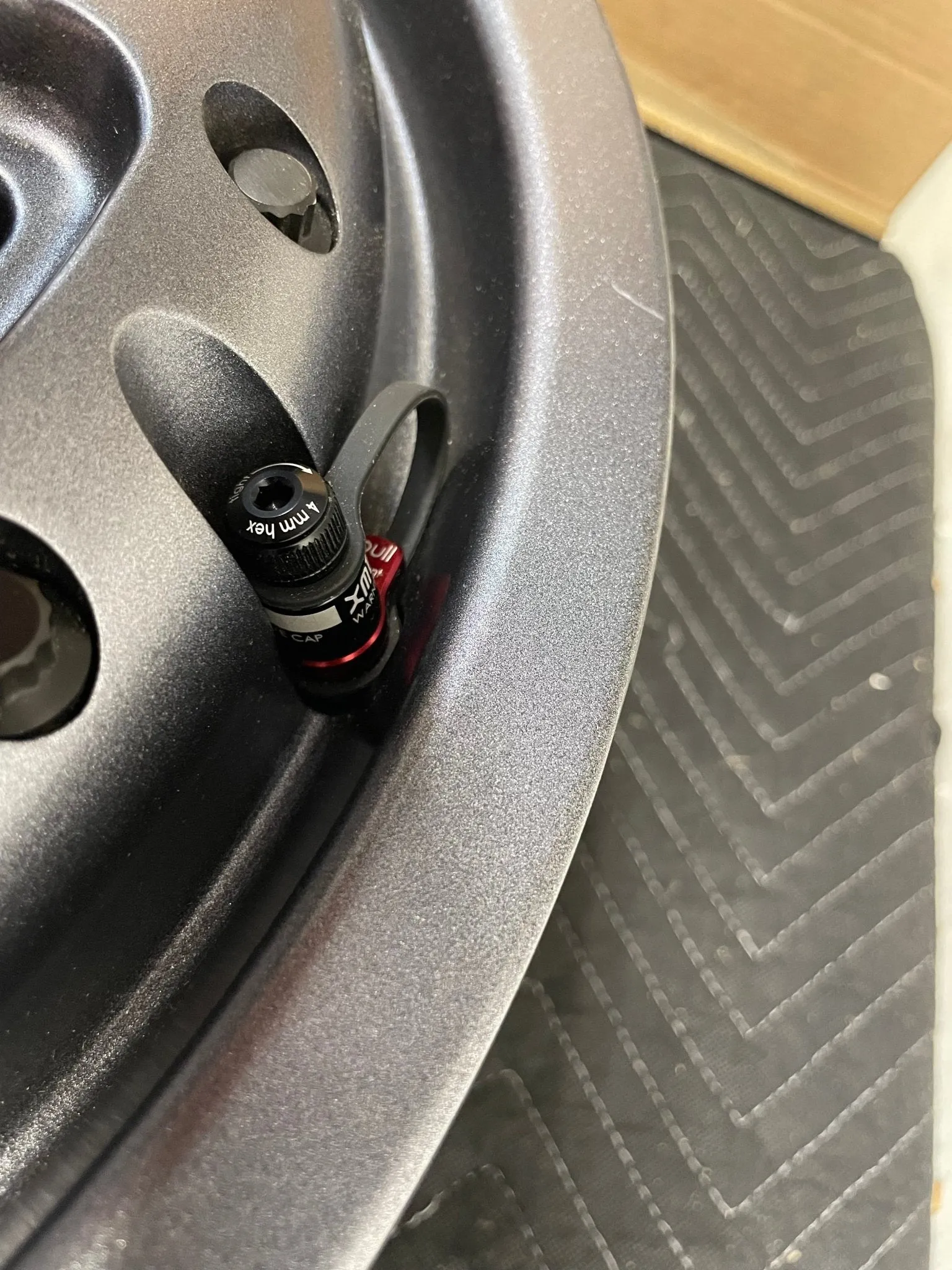 Talon Transit AWD Wheel (GRAPHITE GREY) With Apex valve- Open Box #1